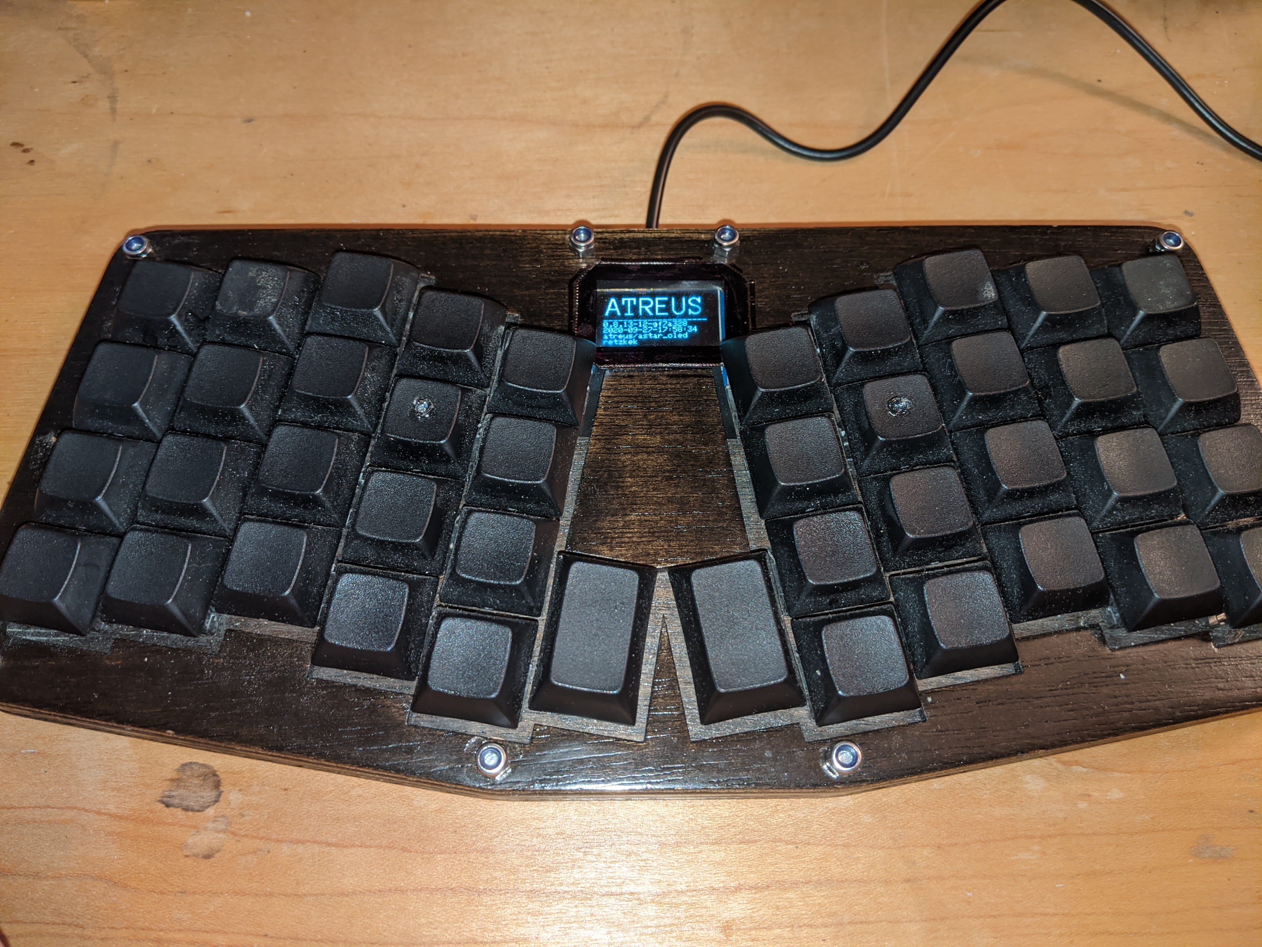 Adding an OLED Display to the Atreus Keyboard